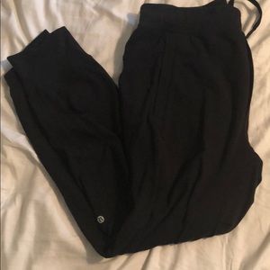 Lulu joggers